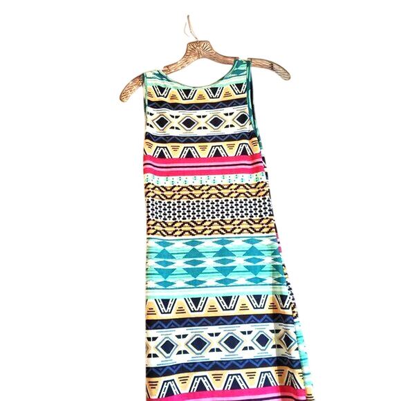 Love Ari Bodycon Sheath Dress Size L Sleeveless Stretch Midi Southwest Print - Picture 2 of 9